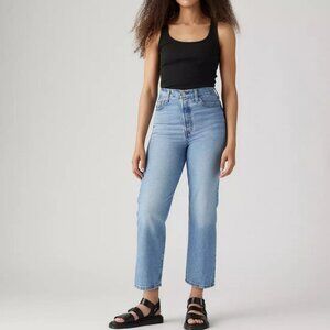 Levis Premium Ribcage Straight Ankle Jeans In the middle Light wash 28 x 27